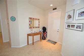 Building Photo - 10572 Smoke House Bay Dr