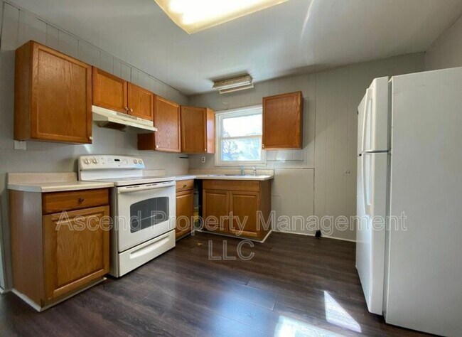 Foto del edificio - 4909 Cameron Ln