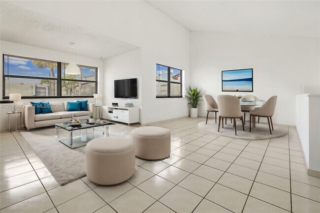 Foto del edificio - 10050 NW 9th St Cir