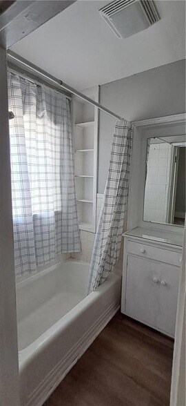 Foto del edificio - 3012 Felix St