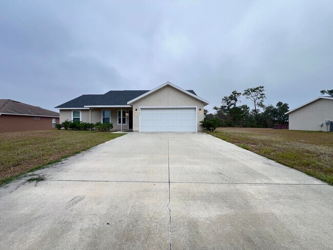 Foto del edificio - AMAZING 3 Bedroom, 2 Bathroom Home in Ocala!!