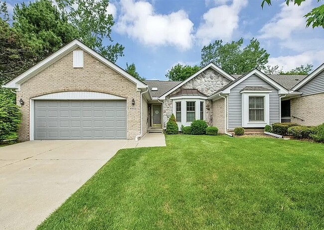 Building Photo - 41856 Riverwood Ct