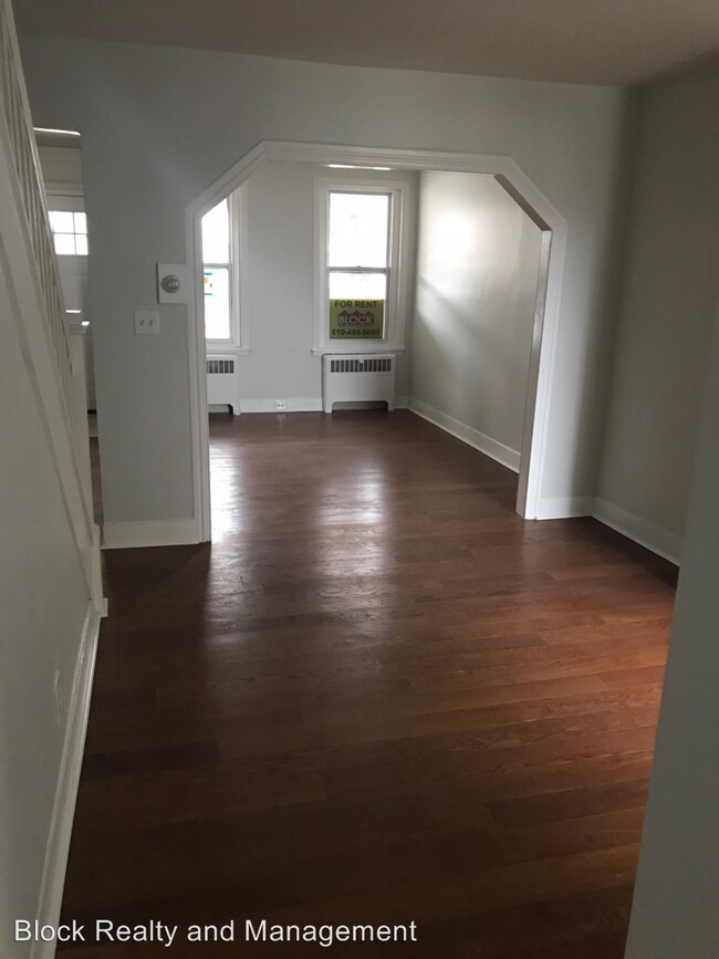 Foto del edificio - 3 br, 2 bath House - 1923 W 8th St
