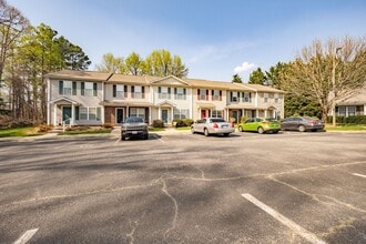 Building Photo - 5814 Battery Dr