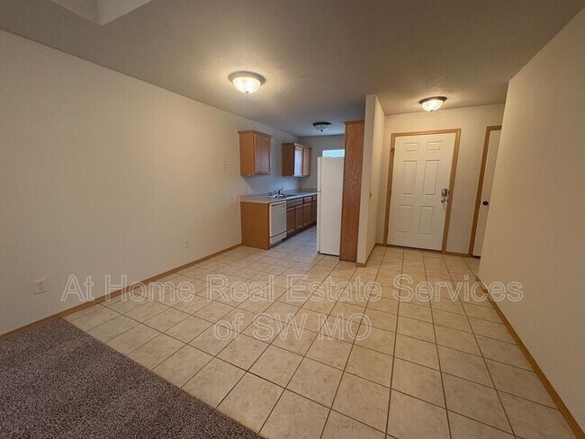 Foto del edificio - 3880 S Jonathan Ave