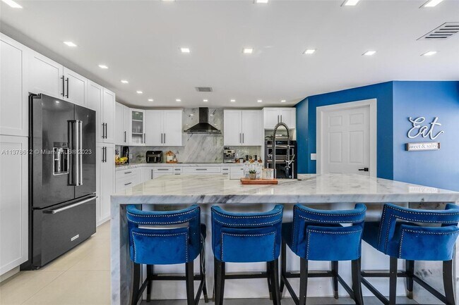 Foto del edificio - 5008 NW 57th Way