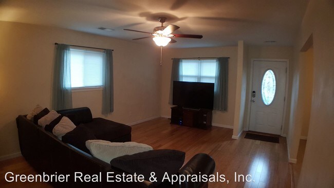 Building Photo - 3 br, 2 bath House - 3133 Aaron Drive