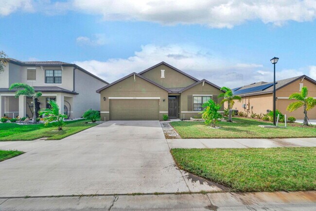 Building Photo - 5306 Entertainment Way