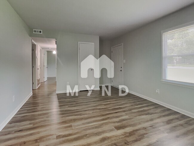 Building Photo - 3622 Bardot Dr