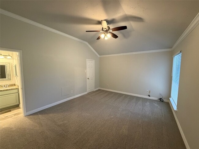 Building Photo - 12331 Grove Meadow Dr