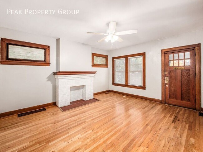 Foto del edificio - 1425 Northwest Blvd