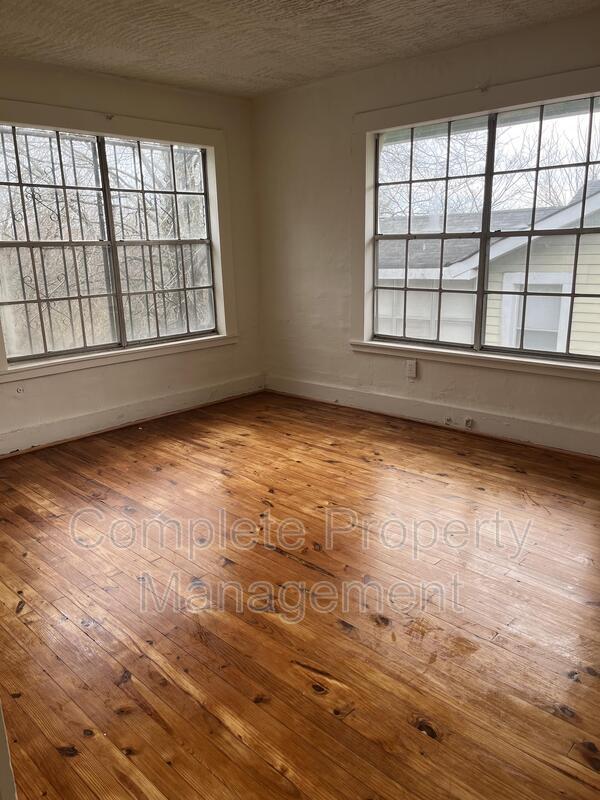 Building Photo - 544 52nd St Ensley