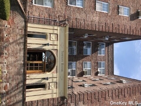 Foto del edificio - 623 Central Ave