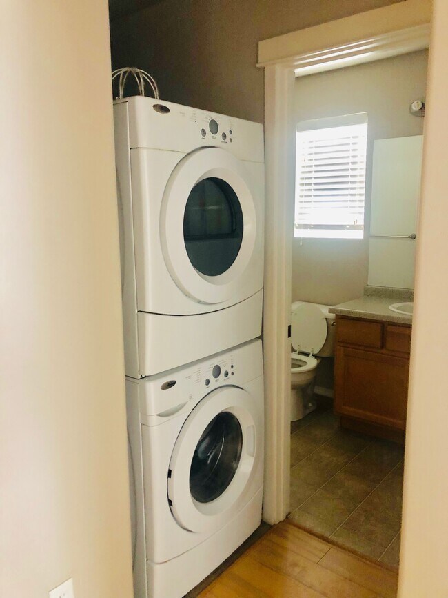 Foto del edificio - 225 Northgate Loop