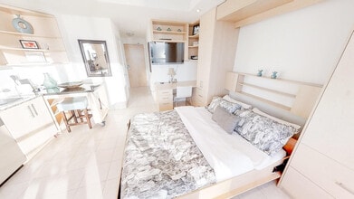 Building Photo - 55 Bremner Blvd