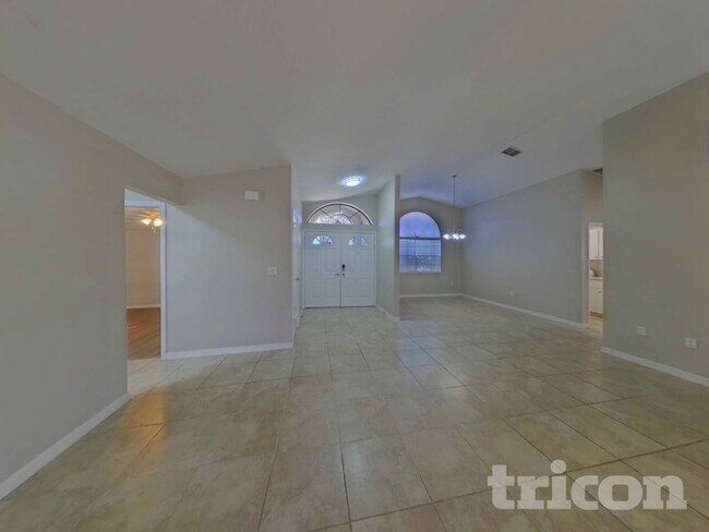 Foto del edificio - 7832 Osteen Rd