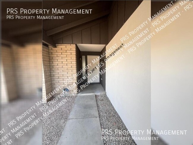 Foto del edificio - 3102 N Woodburne Dr