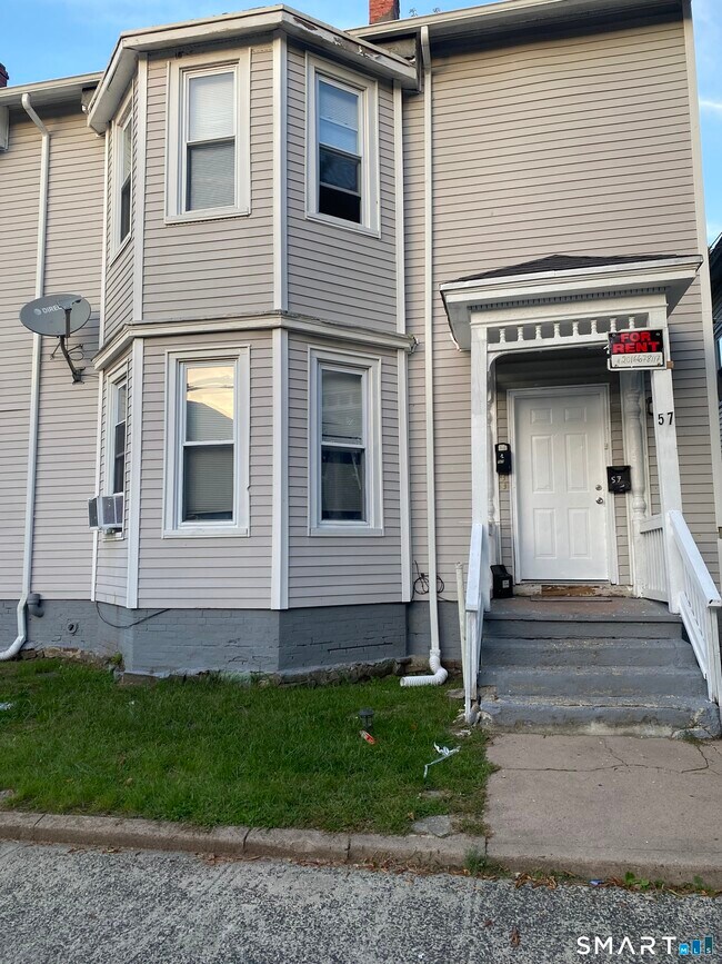 Building Photo - 57 Stevens St