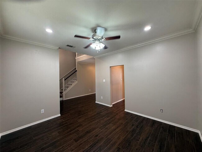 Building Photo - 6018 Gablestone Ln