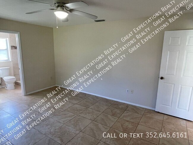 Building Photo - 7311 SE 110th Street Rd