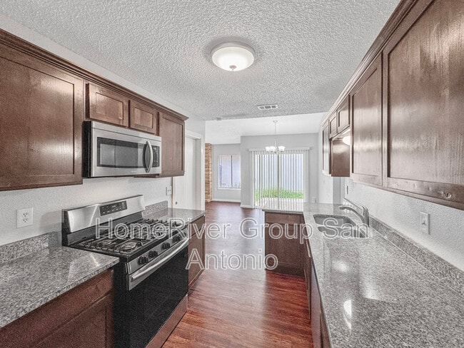 Building Photo - 9510 Bowen Dr