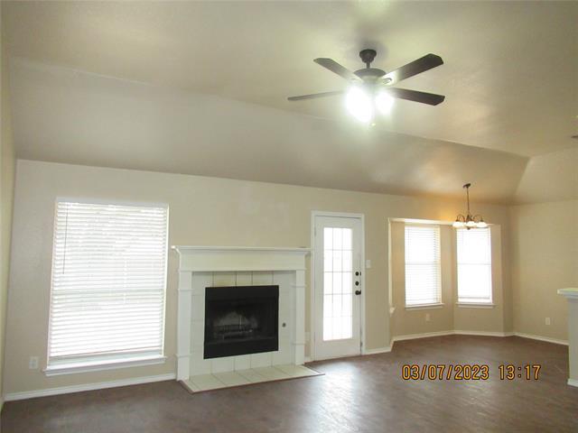 Building Photo - 1018 Springwood Dr