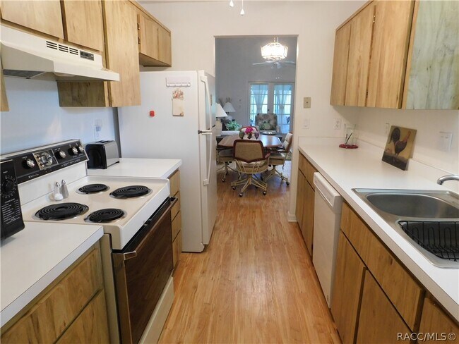 Foto del edificio - 741 E Hartford St