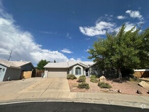 Building Photo - 109 N 2790 E