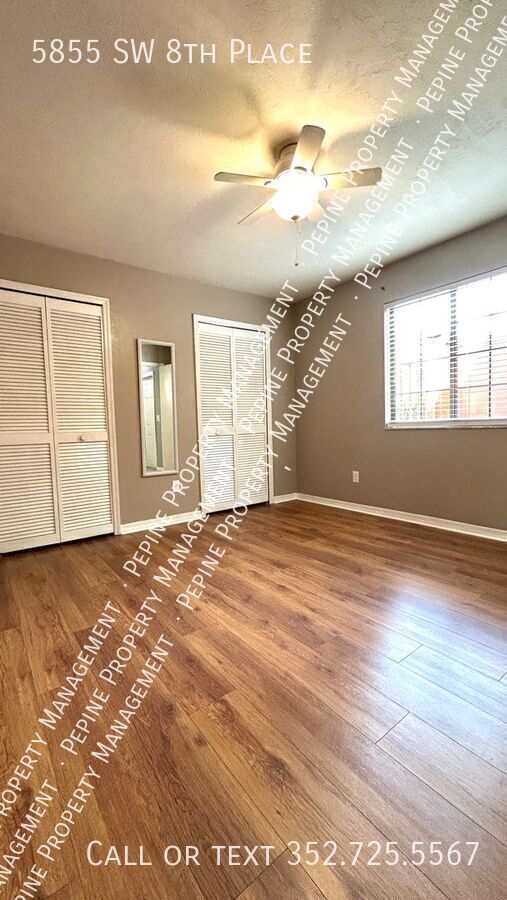 Foto del edificio - 5855 SW 8th Pl