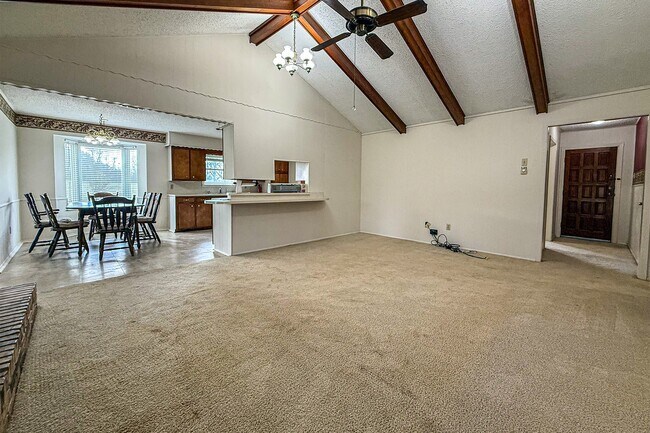 Foto del edificio - 51 -A Paul Dixon Rd