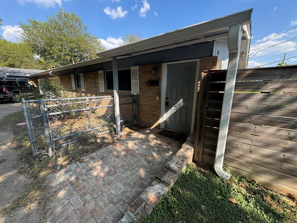Foto principal - 1308 E 52nd St
