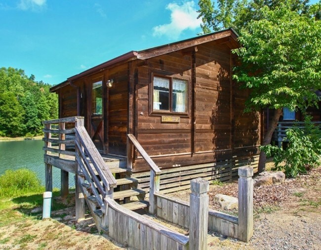 Forest Lake RV & Camping Resort Apartments in Advance, NC