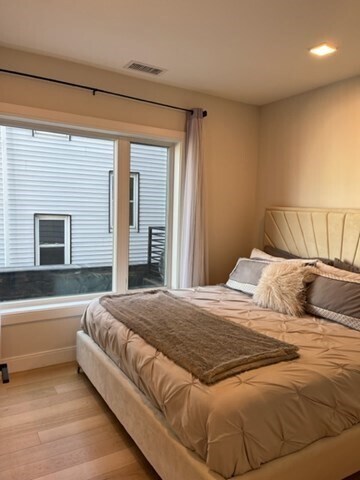 Foto del edificio - 287 Maverick St