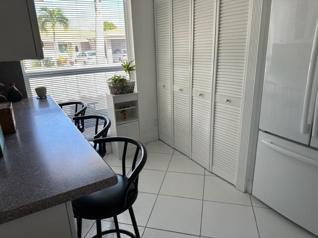 Foto del edificio - 6813 Moonlit Dr