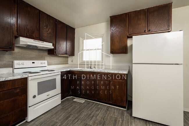 Building Photo - Charming 3 Bedroom Home in Winston-Salem w...