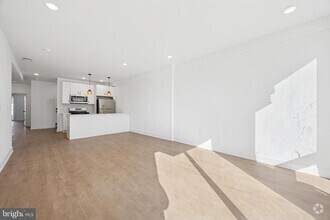 Building Photo - 1614 Ridge Ave