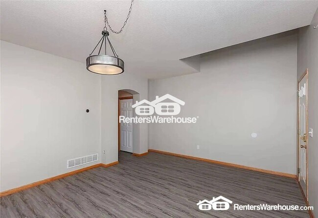Foto del edificio - 7732 Beechtree Ln