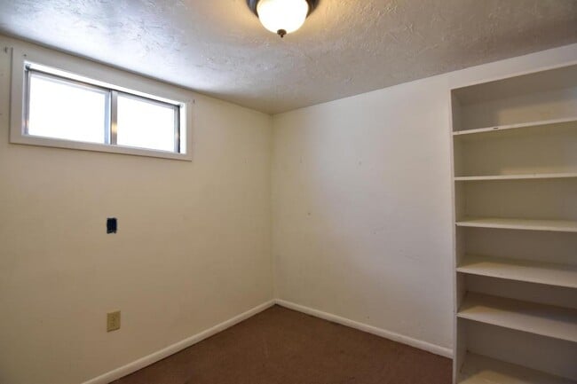 Building Photo - 485 10th St Apt 2