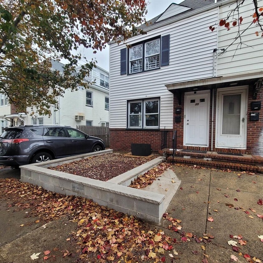 35 Broadway Unit 1, Bayonne, NJ 07002 Apartment for Rent in Bayonne