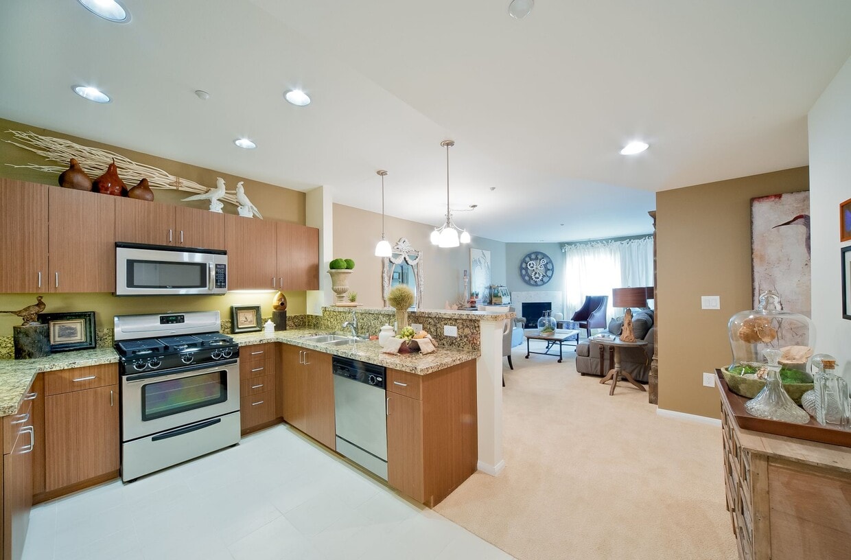 Primary Photo - Lexington at Fedora