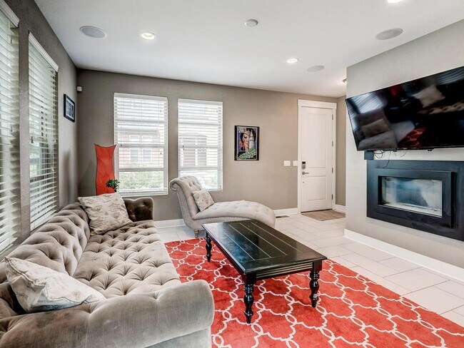 Foto del edificio - Cozy 3 bed 2 bath Townhome in Belmar!!