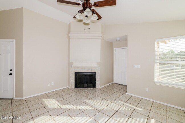Foto del edificio - 18224 N 31st St