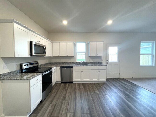 Foto del edificio - 701 Redfish Ln