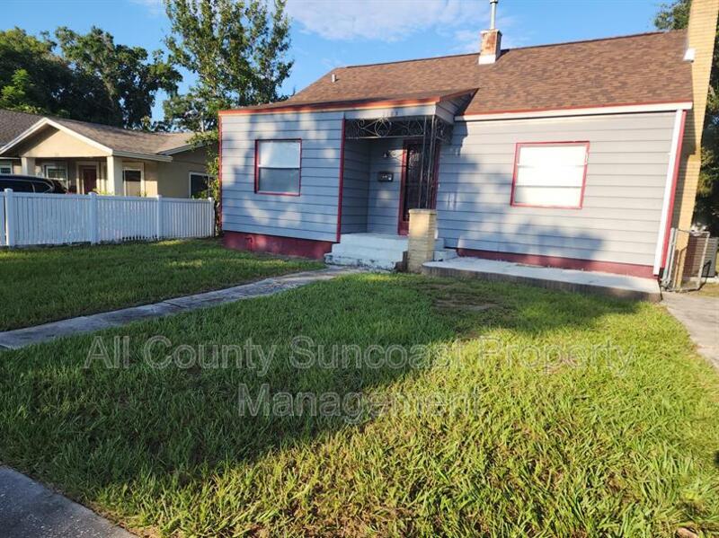 Primary Photo - 2105 28th St S