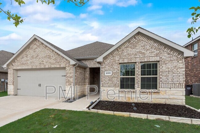 Foto del edificio - 1501 Hidden Bluff Crossing