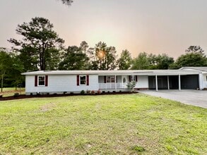 Building Photo - 2752 US-501