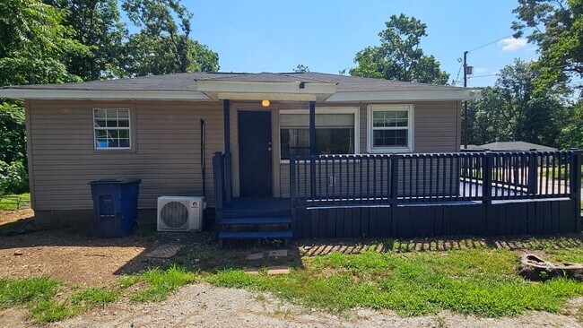 Foto del edificio - 1373 Ridge Rd