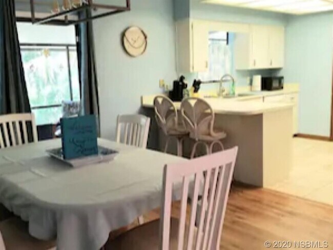 Foto del edificio - 2617 Mango Tree Dr