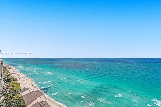 Foto del edificio - 17001 Collins Ave