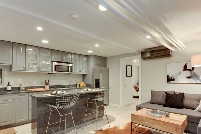 Foto del edificio - 1610 7th St NW
